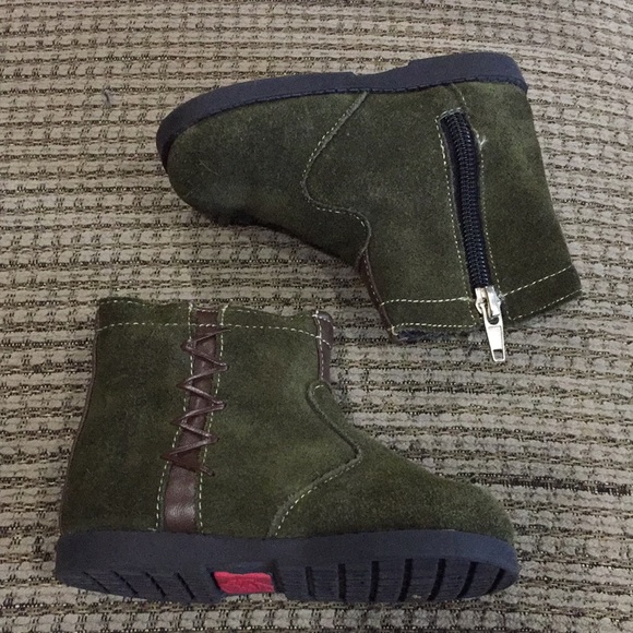 See Kai Run suede boots (sz 5) - Picture 3 of 11